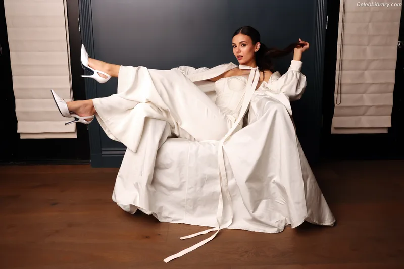 Victoria Justice photo 18 of 3442