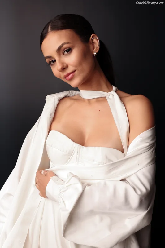 Victoria Justice photo 23 of 3442