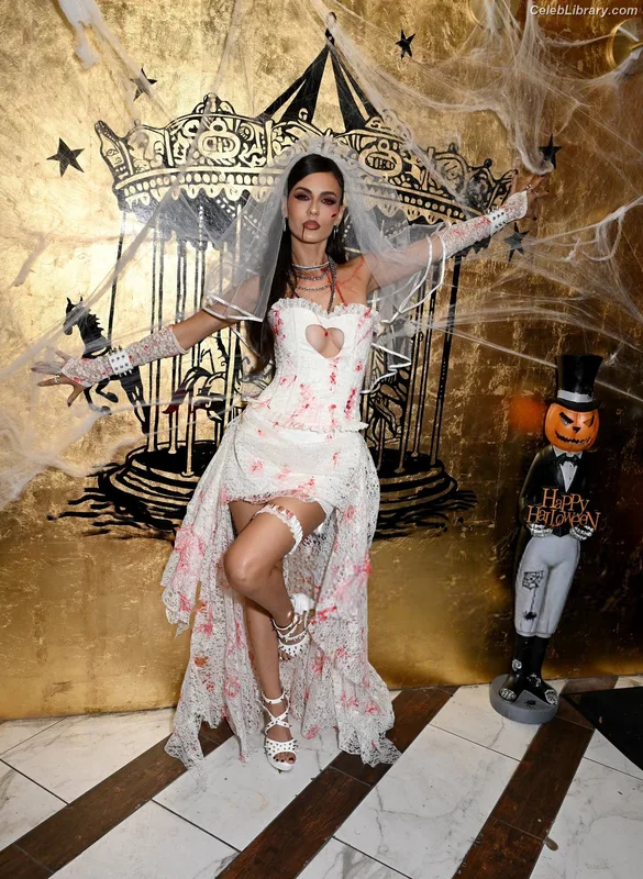 Victoria Justice photo 7 of 3442