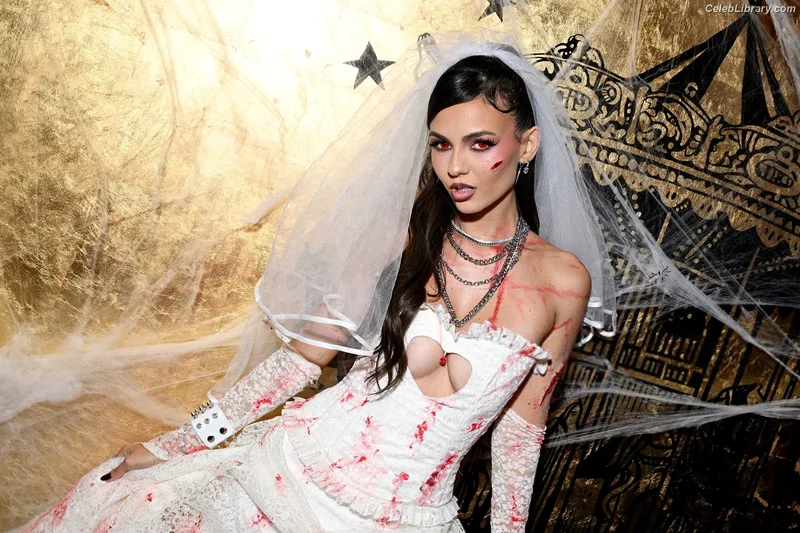 Victoria Justice photo 15 of 3442