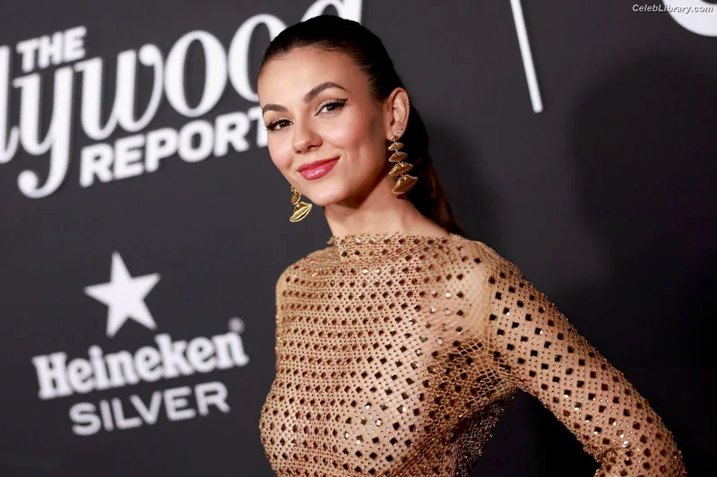 Victoria Justice photo 15 of 3442
