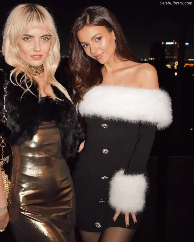 Victoria Justice photo 21 of 3442