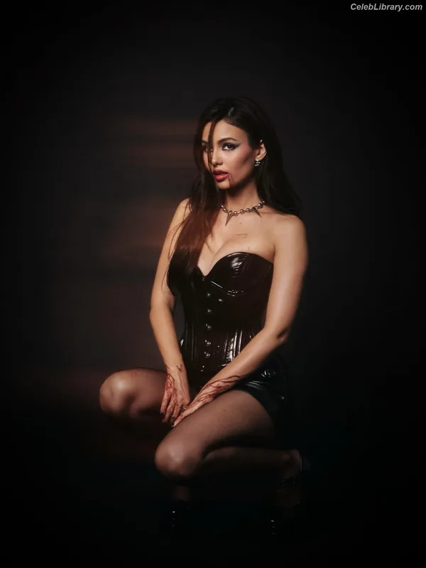Victoria Justice photo 10 of 3442