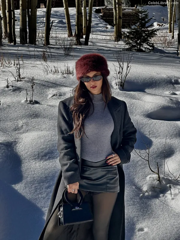 Victoria Justice photo 9 of 3442