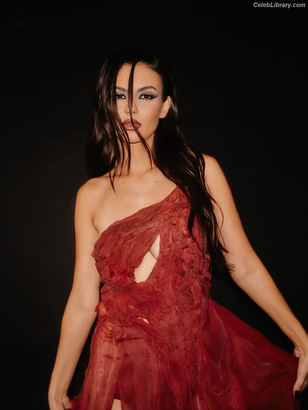 Victoria Justice photo 13 of 3442