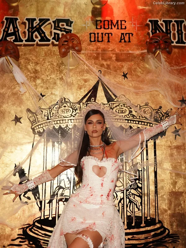 Victoria Justice photo 23 of 3442