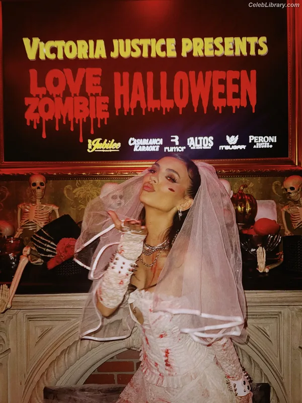 Victoria Justice photo 1 of 3442