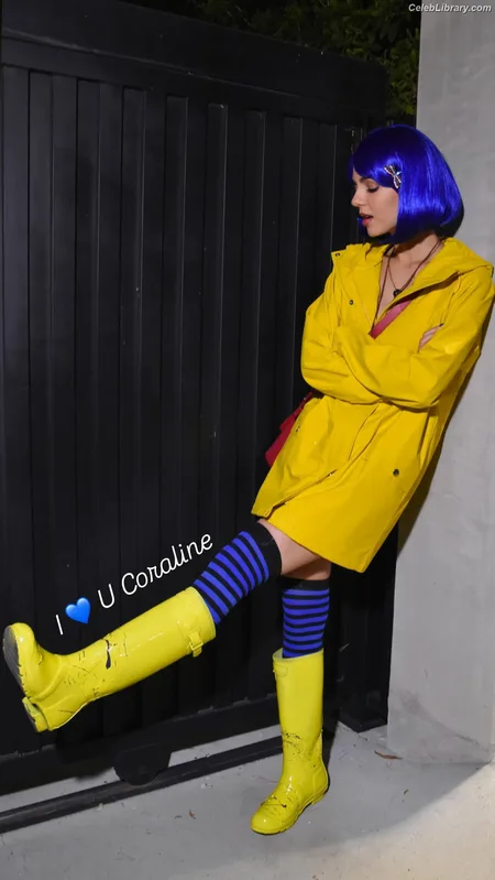 Victoria Justice photo 4 of 3442