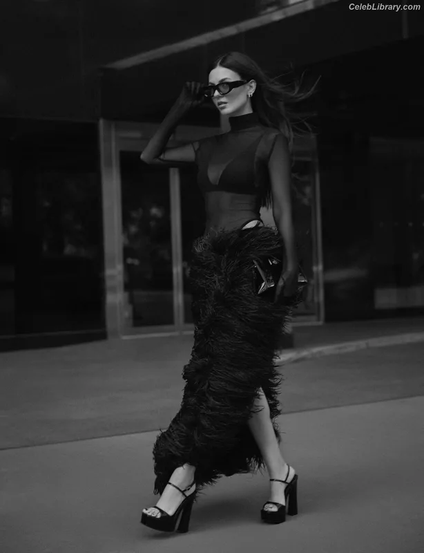 Victoria Justice photo 24 of 3442