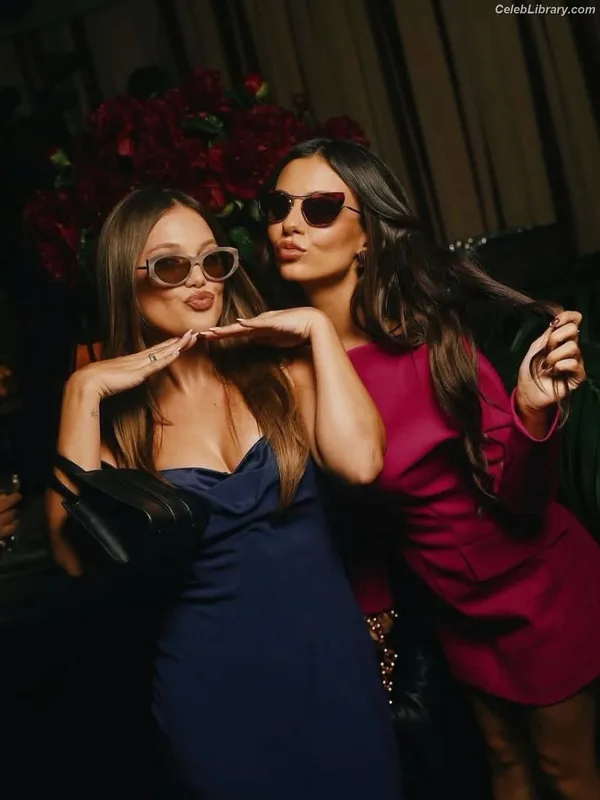 Victoria Justice photo 21 of 3442