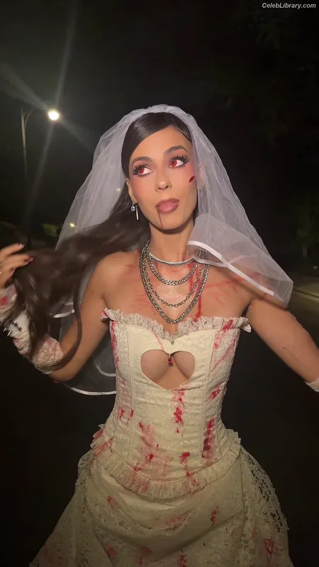 Victoria Justice photo 18 of 3442