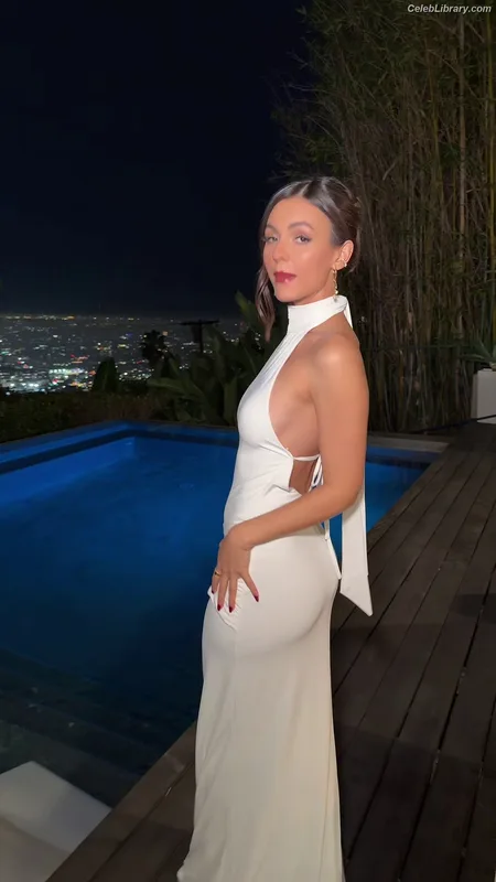 Victoria Justice photo 15 of 3442