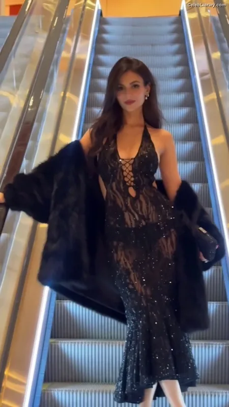 Victoria Justice photo 22 of 3442