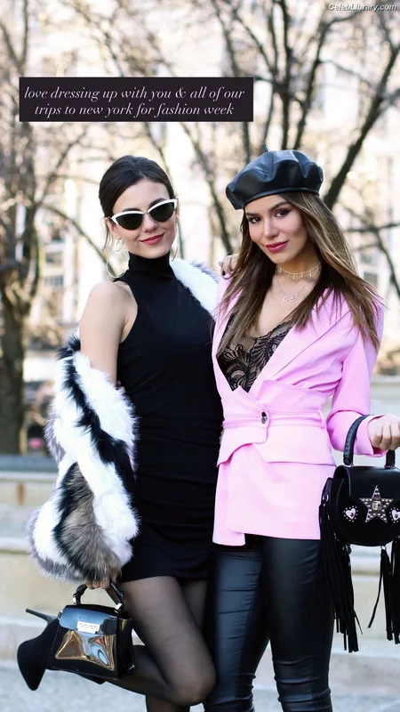 Victoria Justice photo 1 of 3442