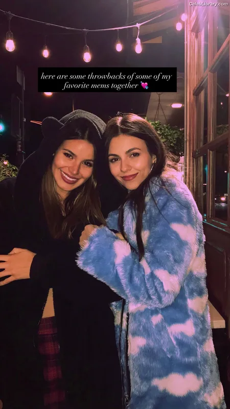 Victoria Justice photo 2 of 3442
