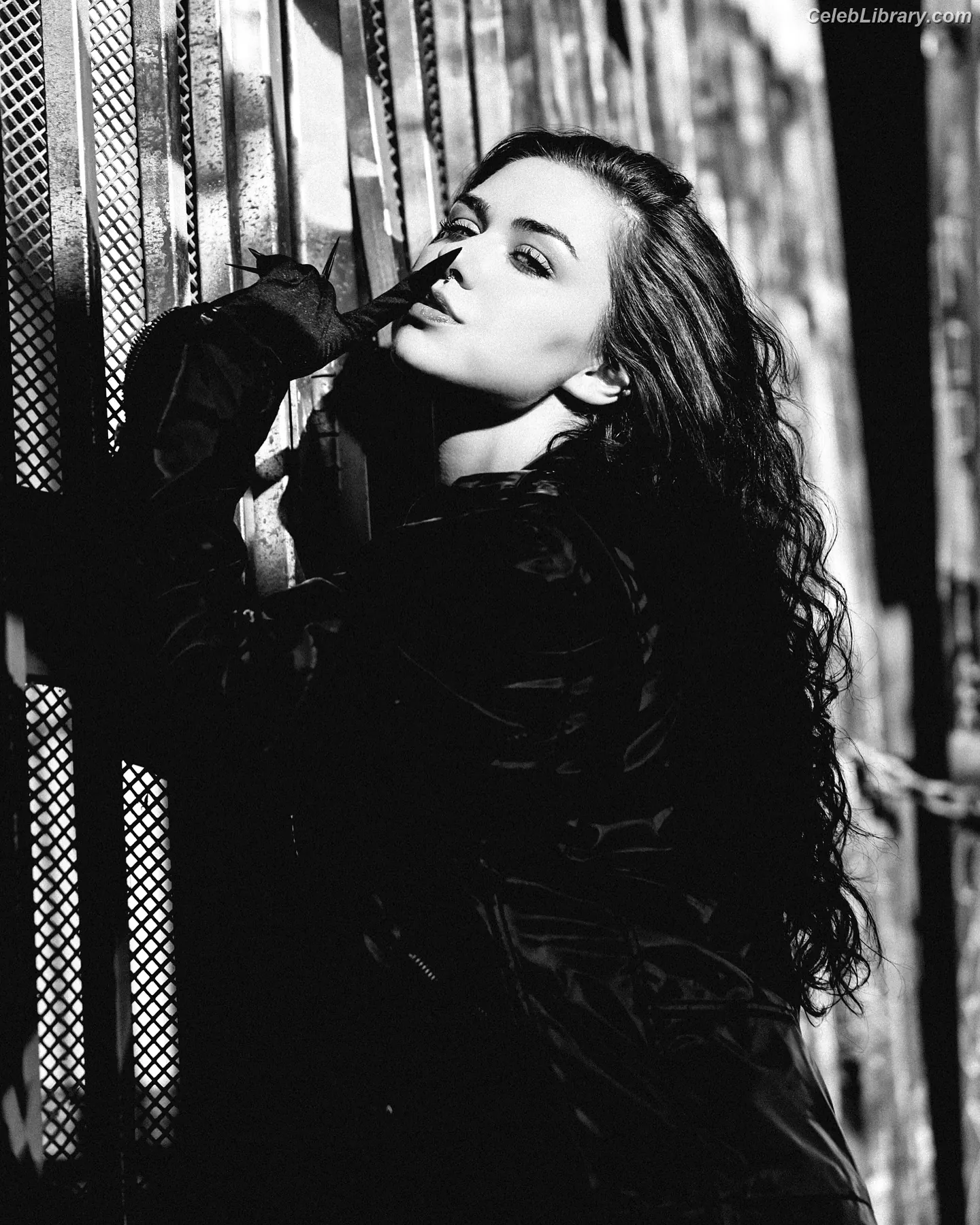 Victoria Konefal photo 7 of 23