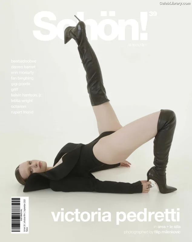 Victoria Pedretti photo 13 of 254