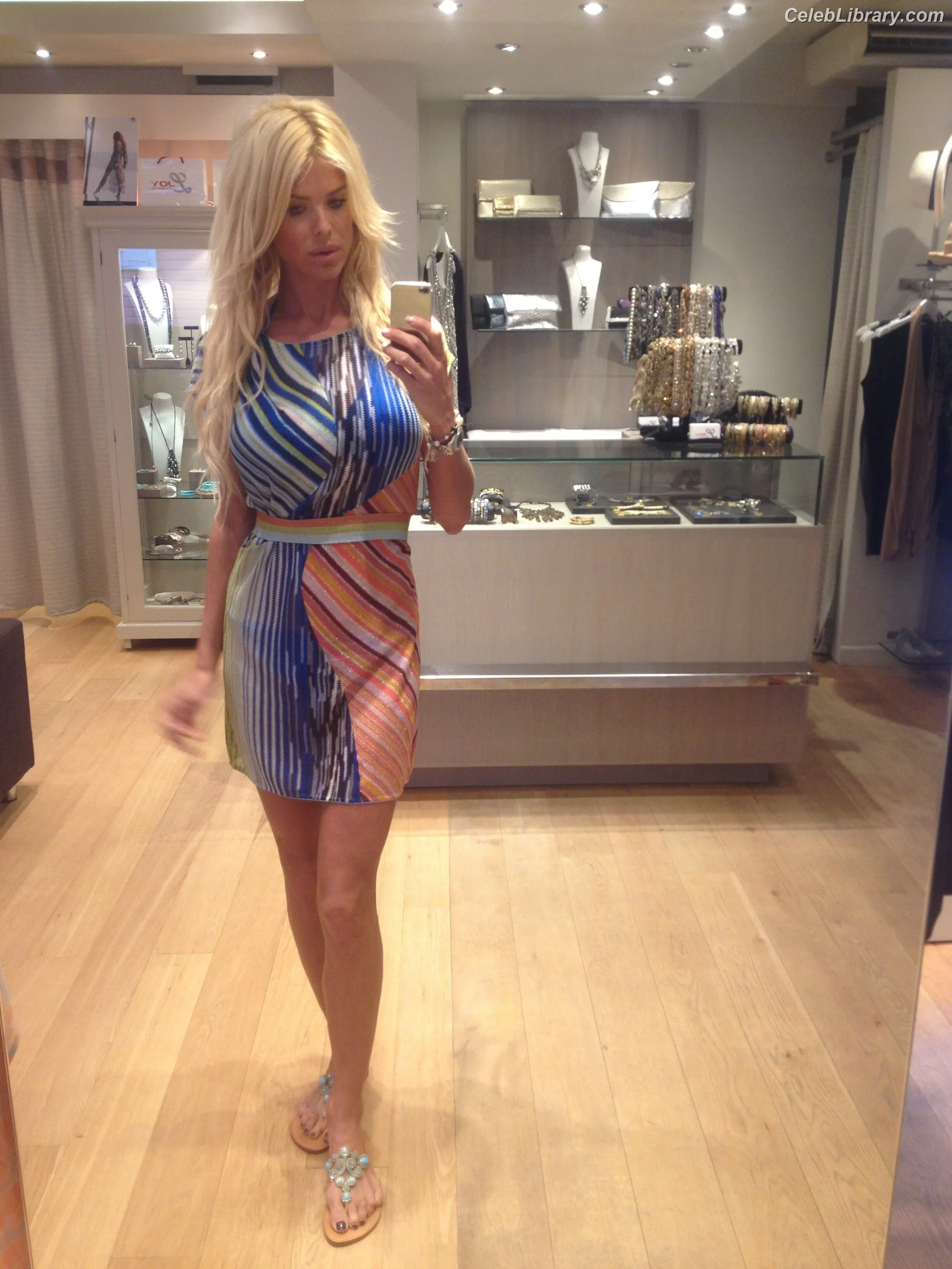 Victoria Silvstedt photo 24 of 160