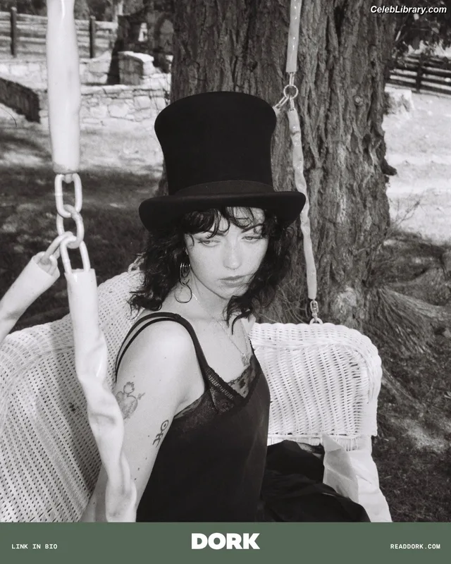 Violet Grohl photo 24 of 130