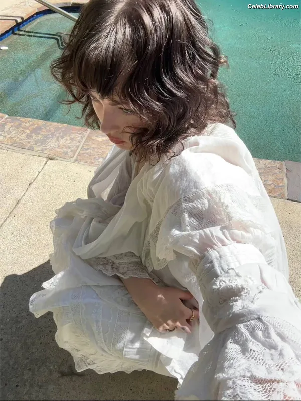 Violet Grohl photo 18 of 130