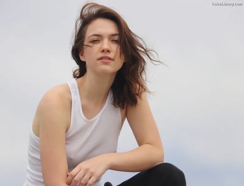 Violett beane photo 7 of 112