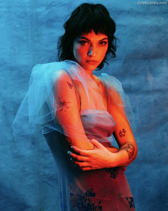 Violett beane photo 18 of 112