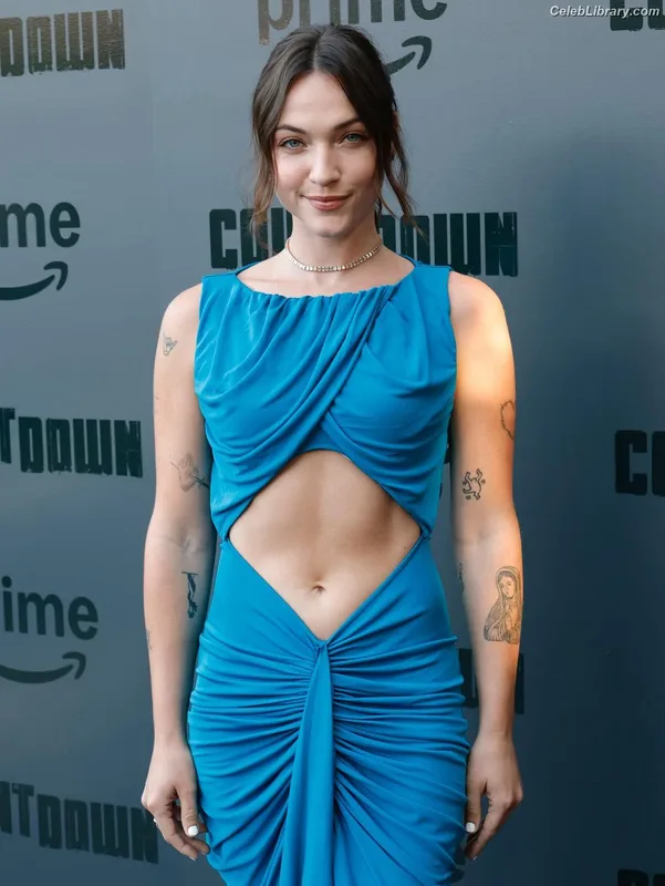 Violett beane photo 15 of 112