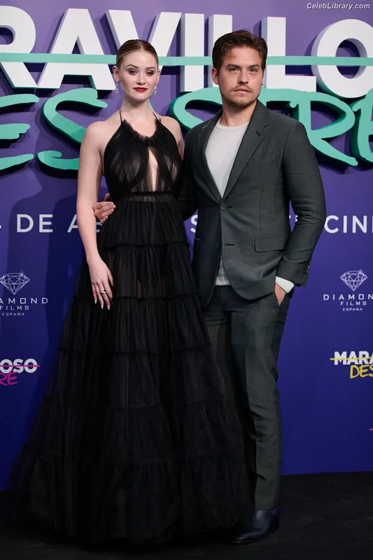 Virginia Gardner photo 16 of 521