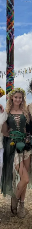 Virginia Gardner photo 18 of 521
