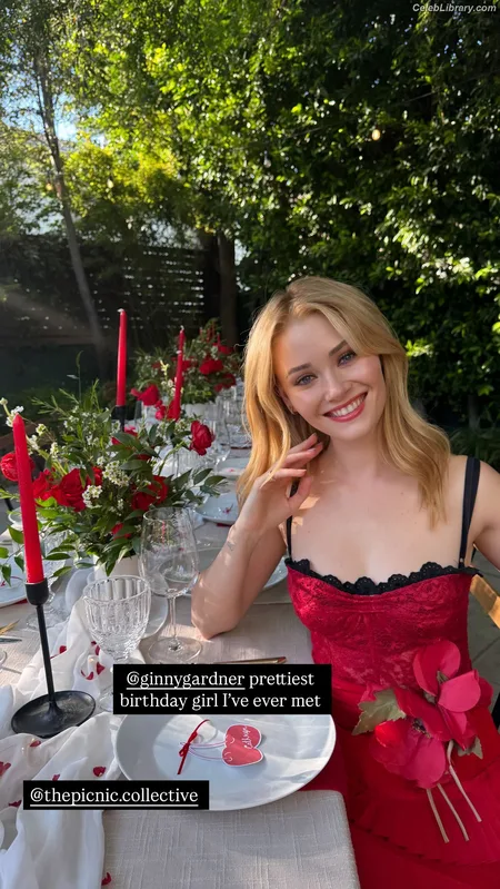 Virginia Gardner photo 21 of 521