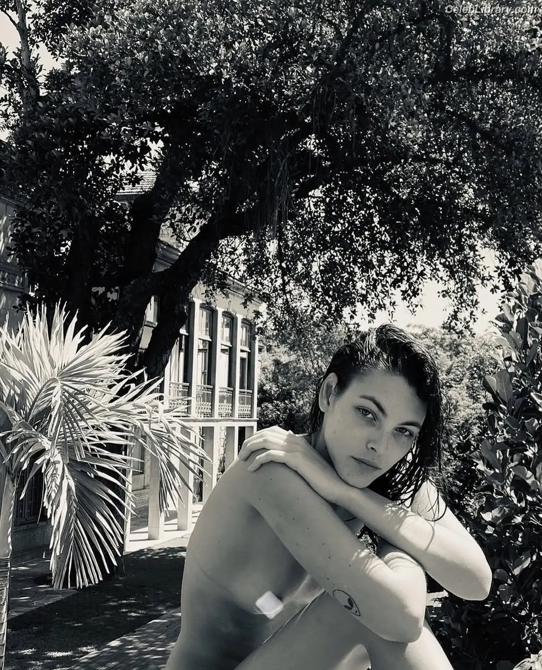 Vittoria Ceretti photo 16 of 310