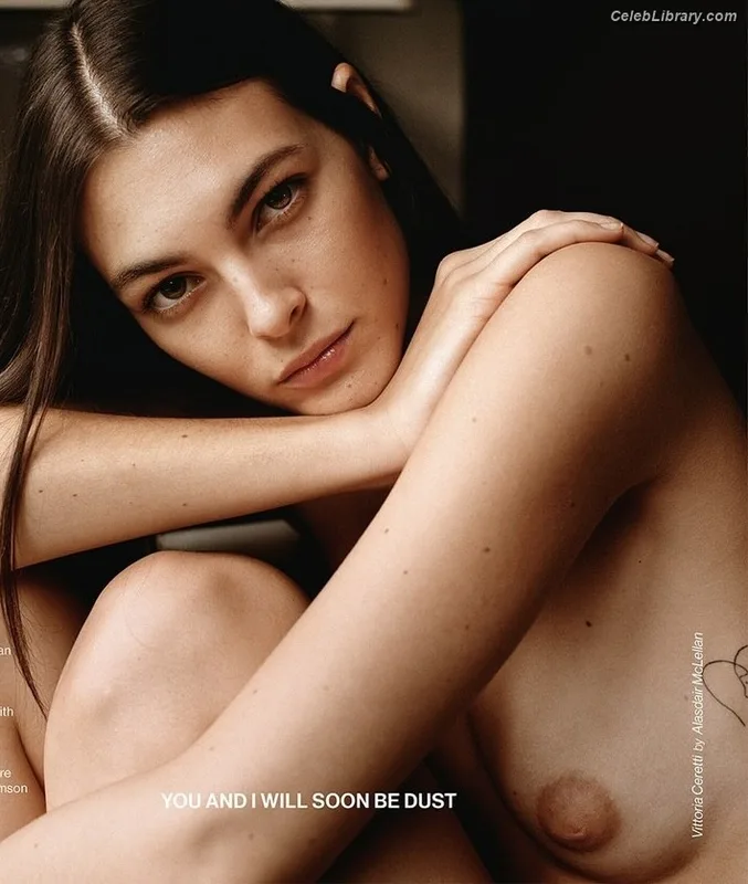 Vittoria Ceretti photo 14 of 311