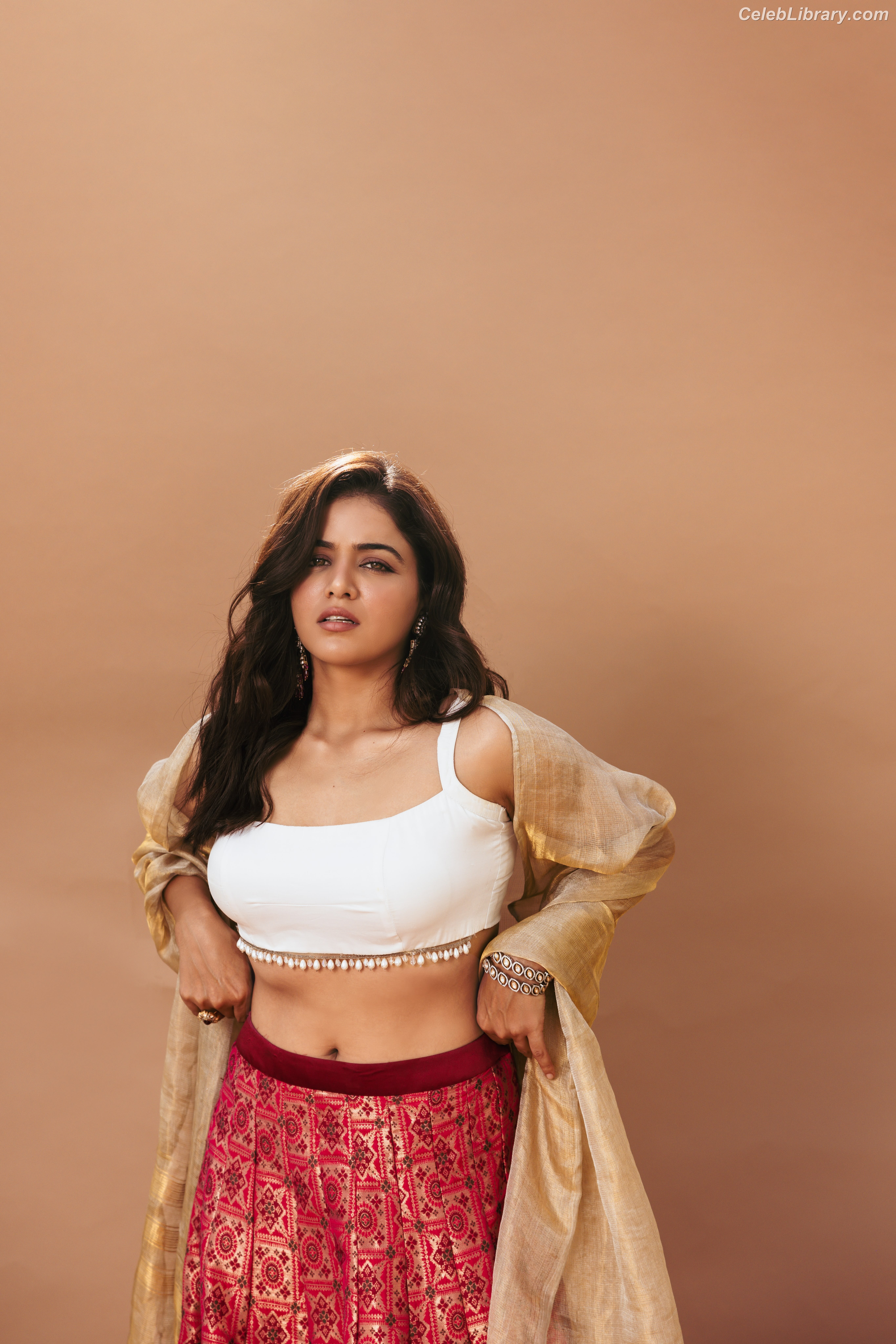 Wamiqa Gabbi photo 8 of 166