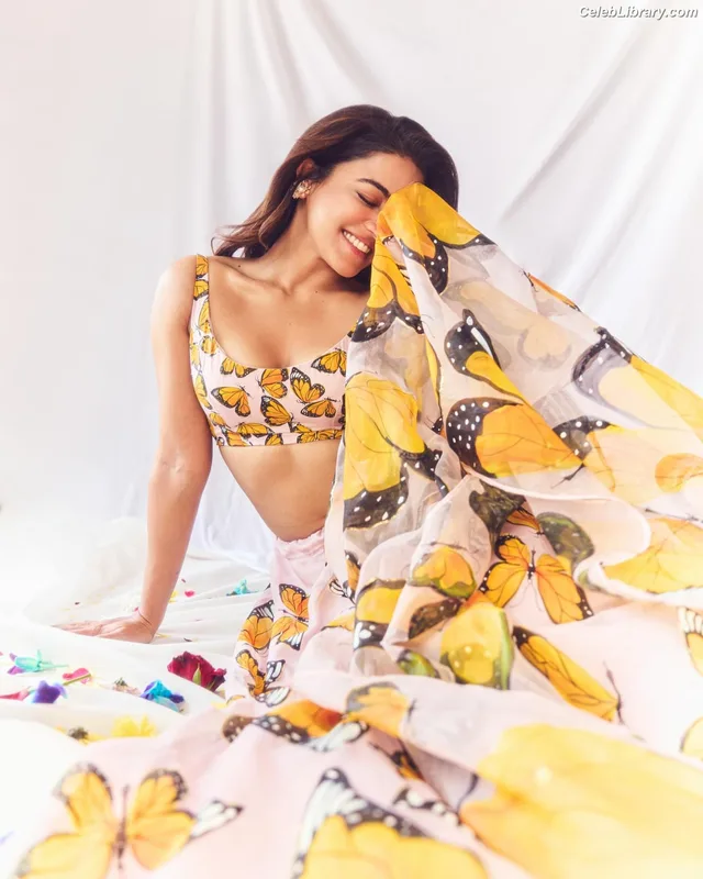 Wamiqa Gabbi photo 12 of 166