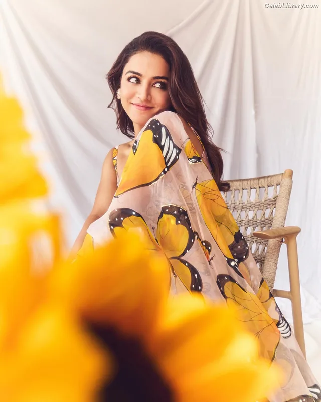 Wamiqa Gabbi photo 17 of 166