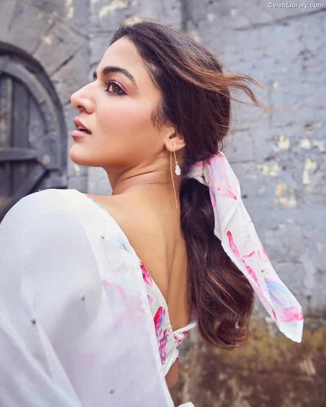 Wamiqa Gabbi photo 24 of 166