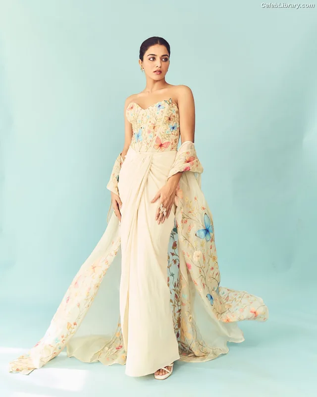 Wamiqa Gabbi photo 20 of 166