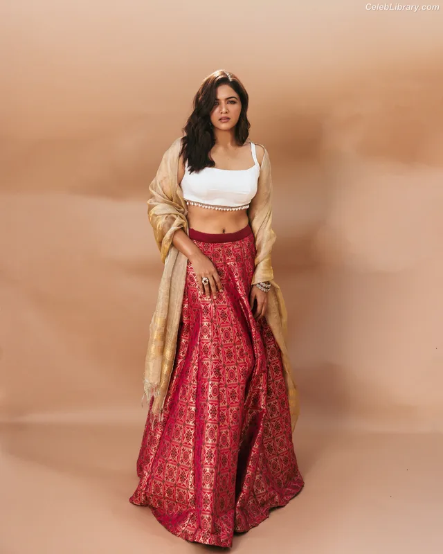 Wamiqa Gabbi photo 3 of 166