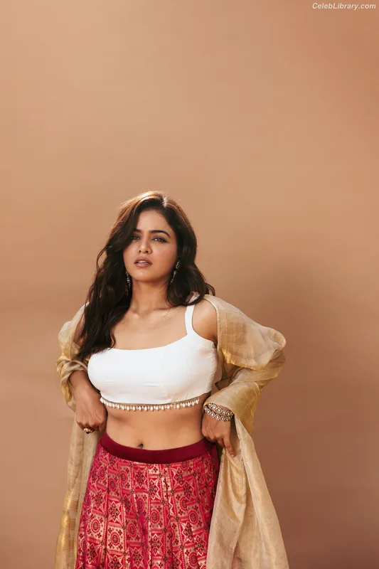 Wamiqa Gabbi photo 8 of 166