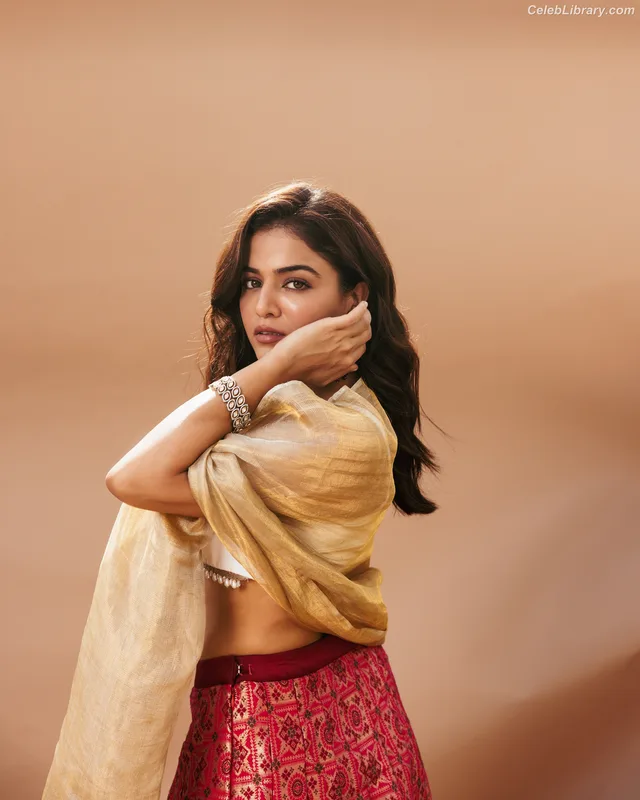 Wamiqa Gabbi photo 19 of 166