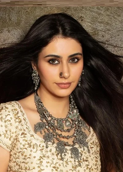 Warina Hussain