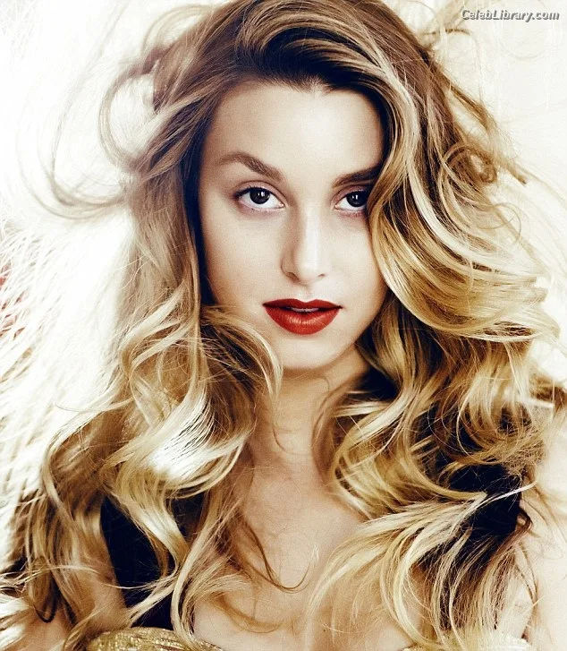 Whitney Port photo 7 of 23