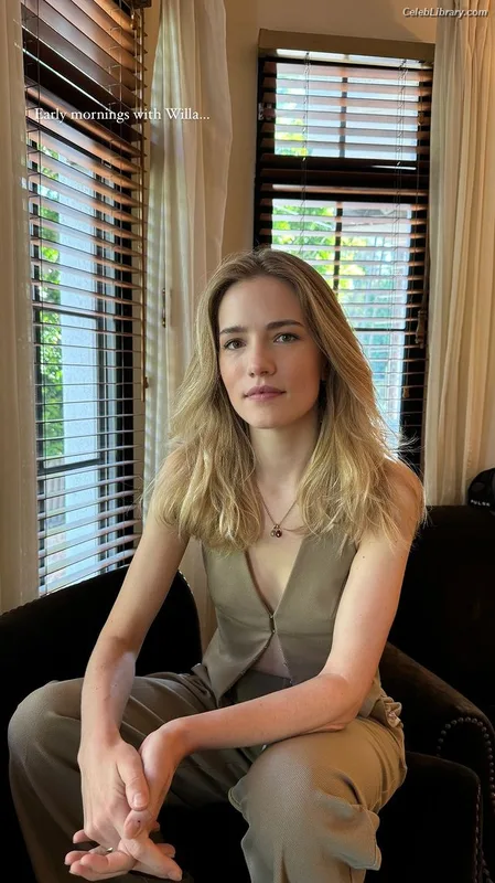 Willa Fitzgerald photo 7 of 177