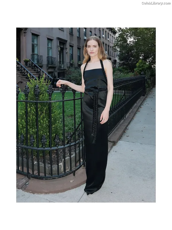Willa Fitzgerald photo 4 of 177