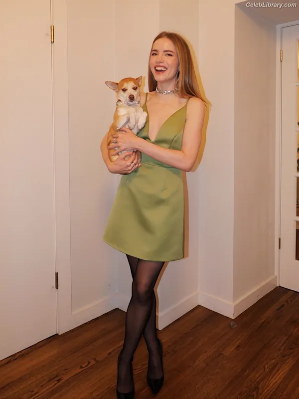 Willa Fitzgerald photo 10 of 177