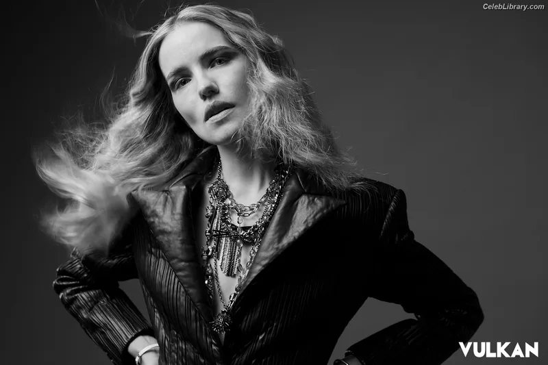 Willa Fitzgerald photo 21 of 177