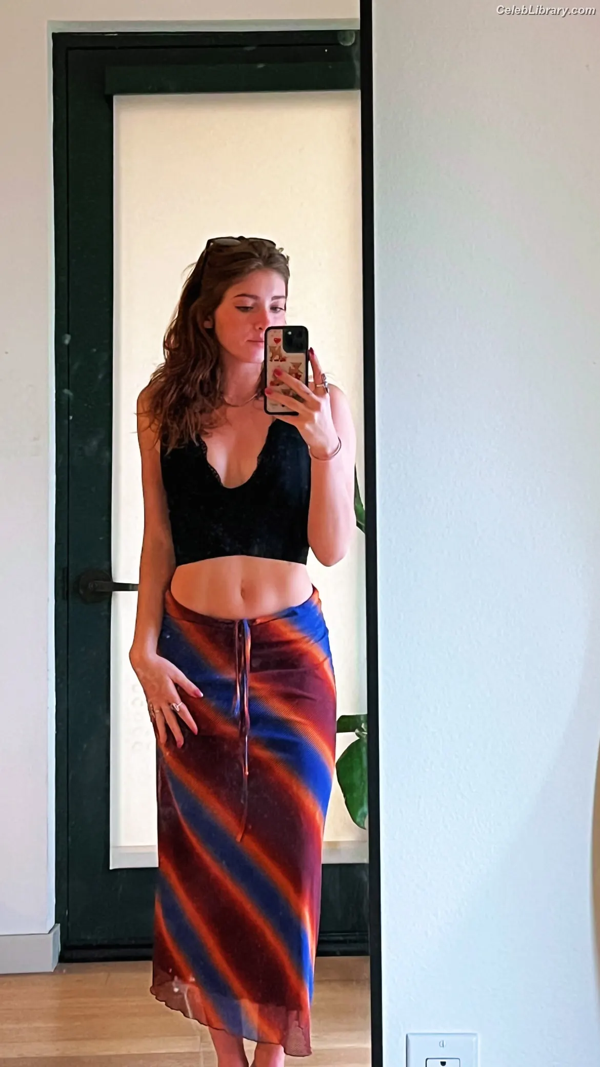 Willow shields photo 13 of 414