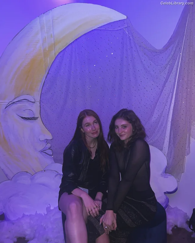 Willow shields photo 22 of 415
