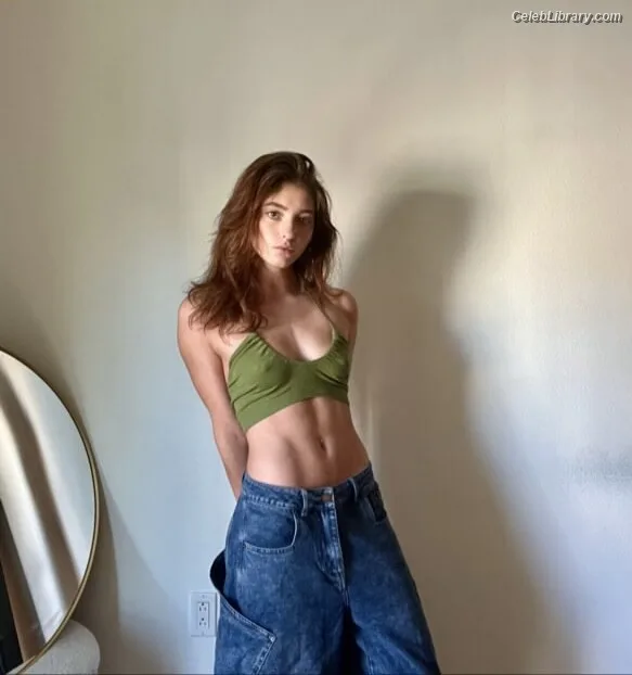 Willow shields photo 10 of 415