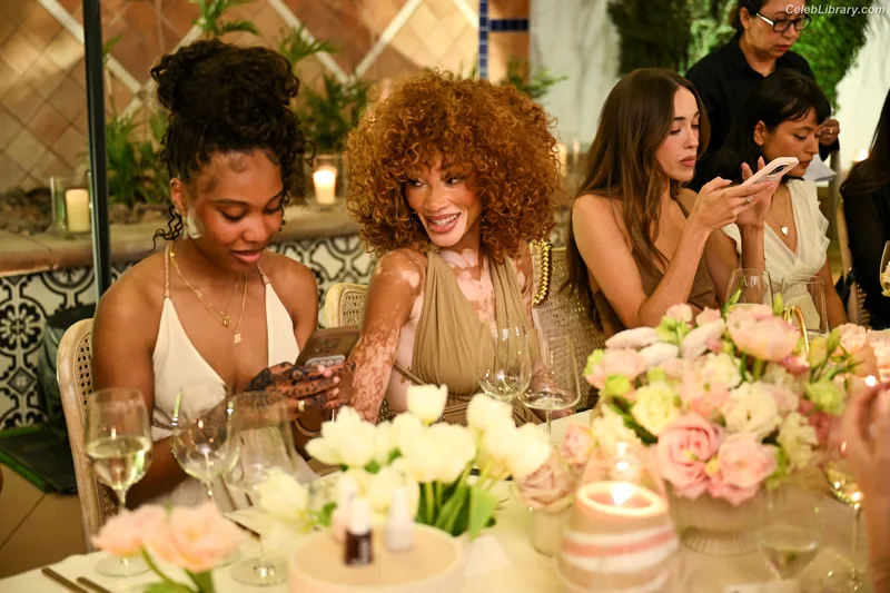 Winnie Harlow photo 22 of 56